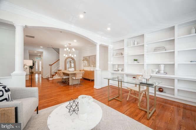 409 S Henry Street photo 9
