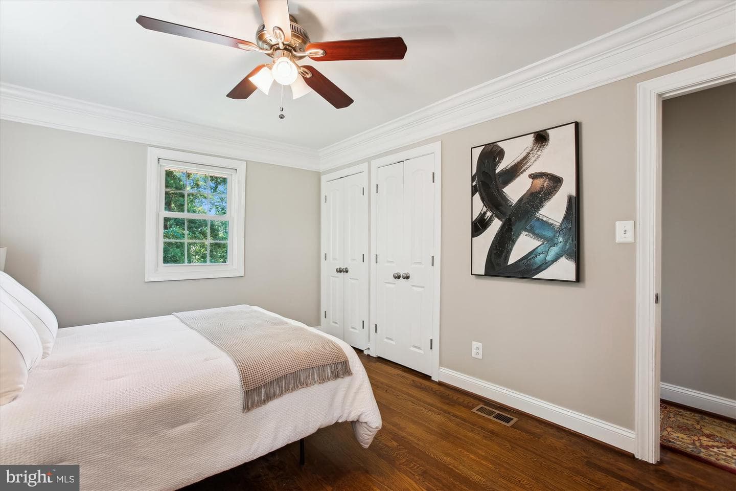 919 Juniper Place photo 14