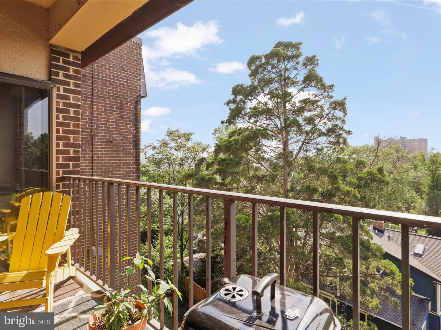120 Roberts Lane #400 photo 14