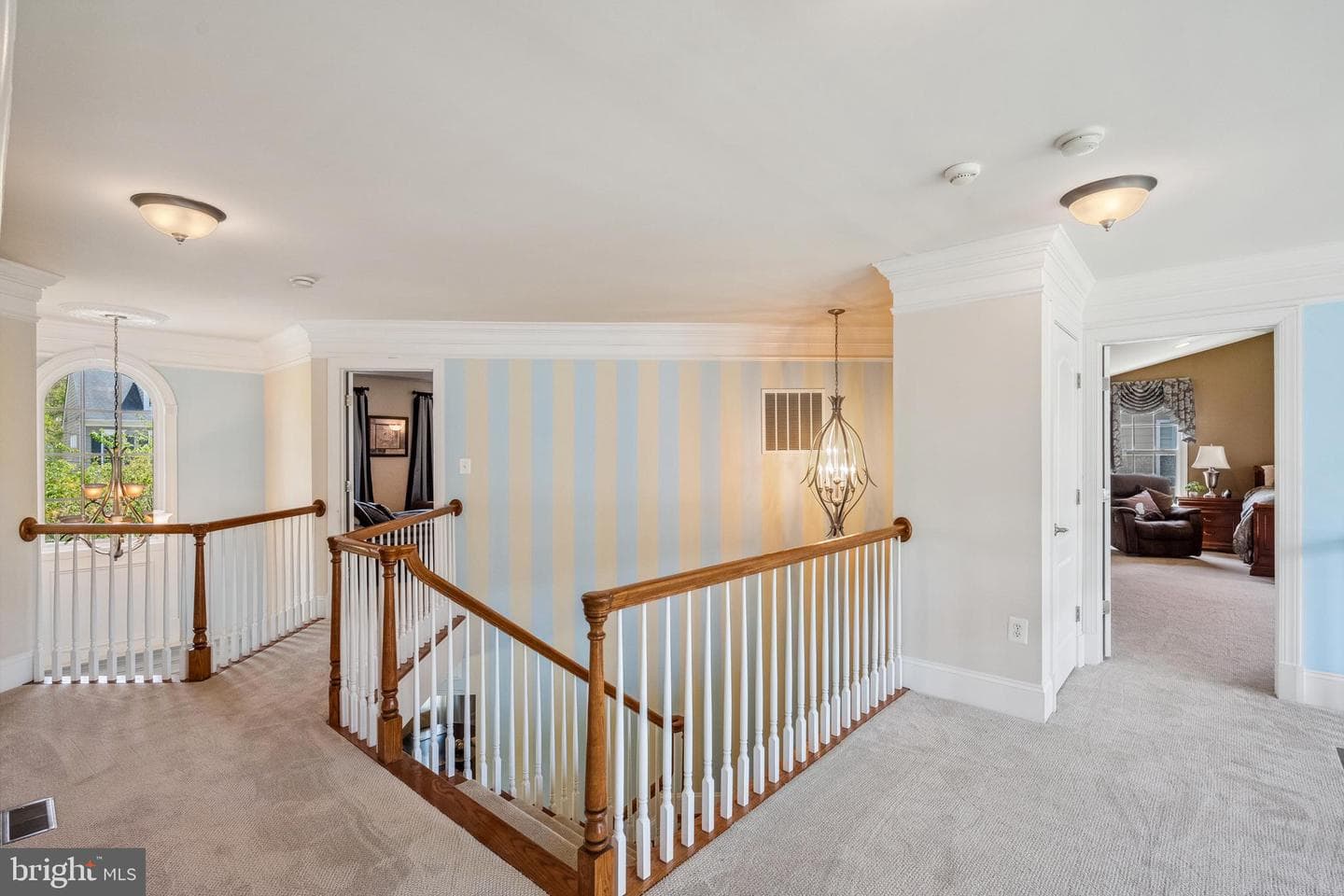 3716 Taft Avenue photo 31