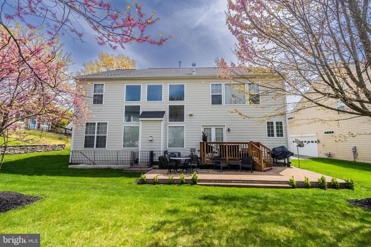 3716 Taft Avenue photo 62