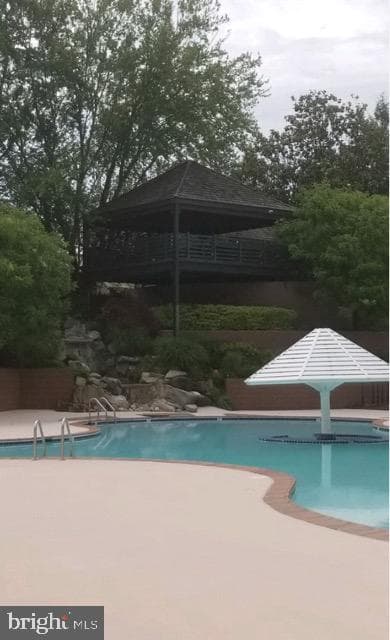 203 Yoakum Parkway #502 photo 28