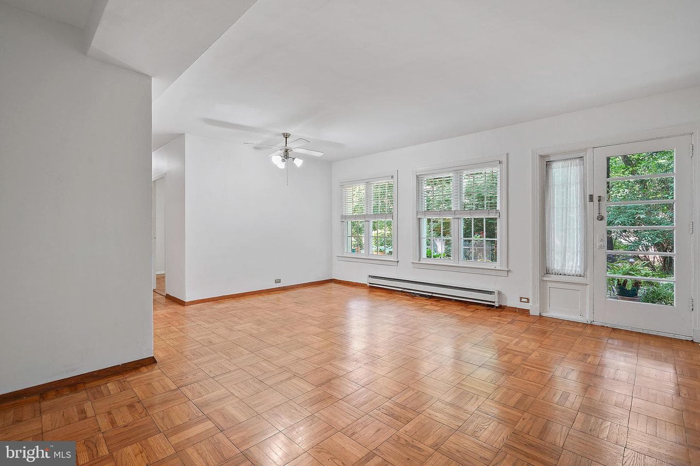 1619 Ripon Place photo 8