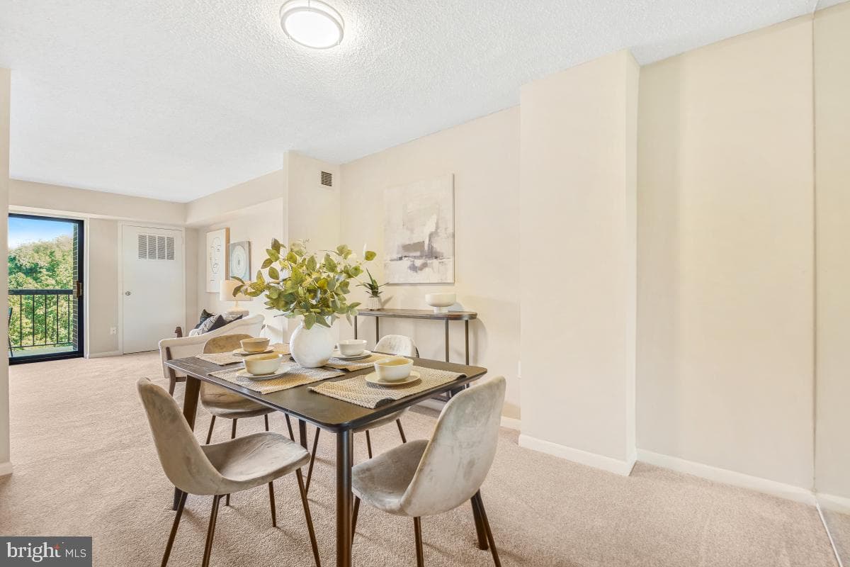 200 N Pickett Street #509 photo 15