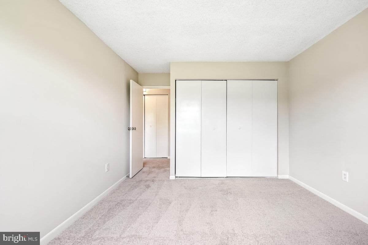 200 N Pickett Street #509 photo 33