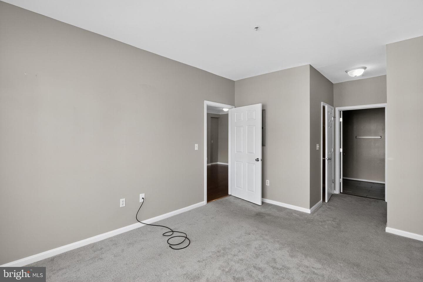 4850 Eisenhower Avenue #427 photo 14