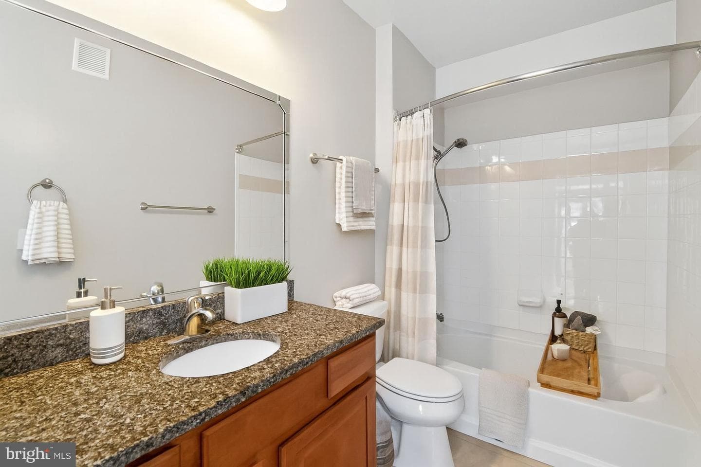 4850 Eisenhower Avenue #427 photo 20