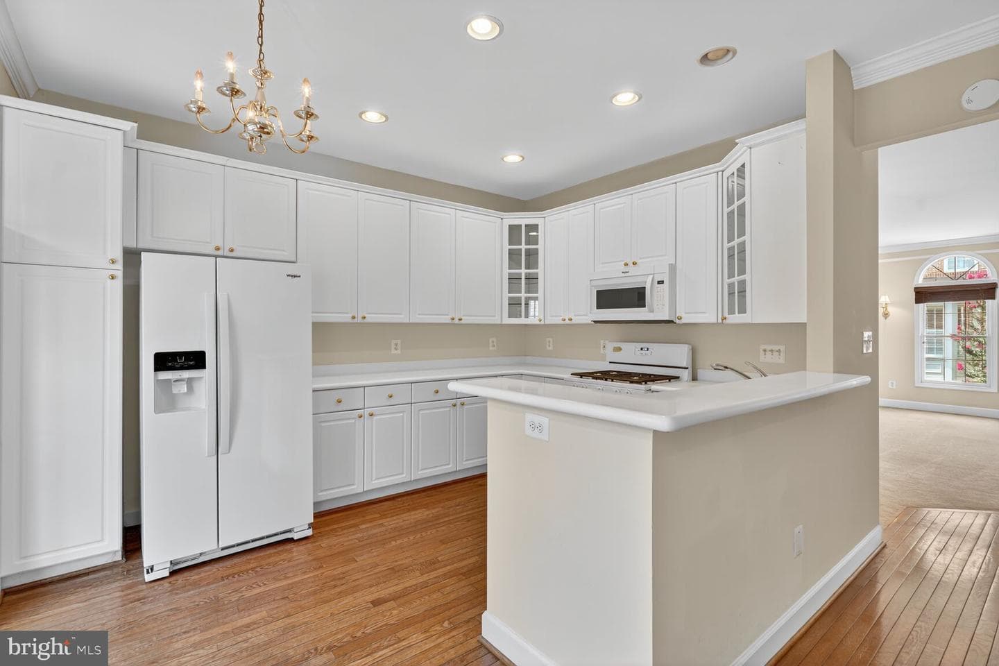 4627 Knight Place photo 10