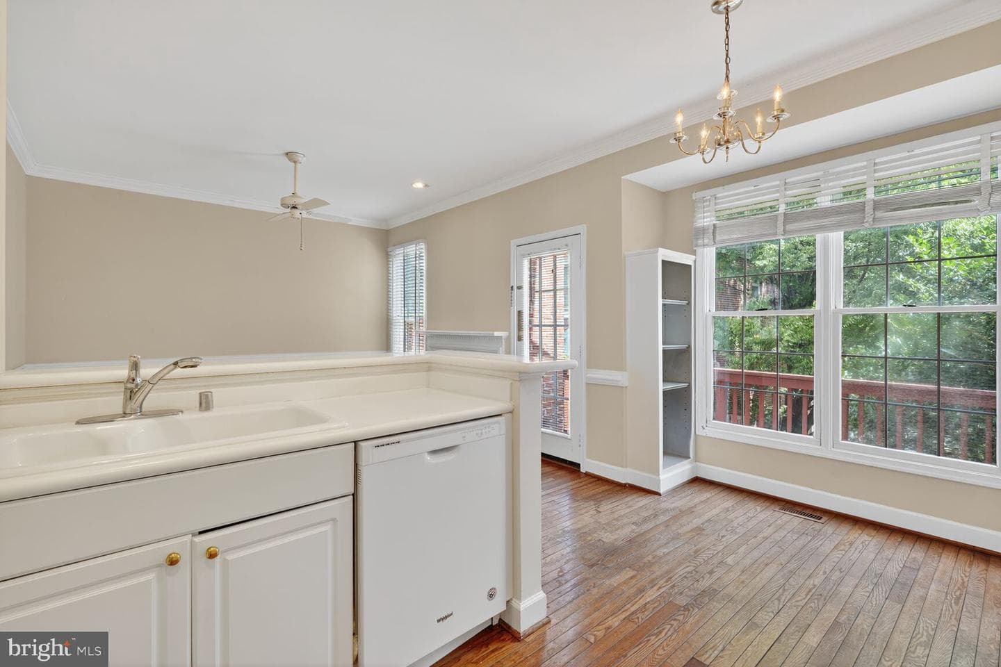 4627 Knight Place photo 11
