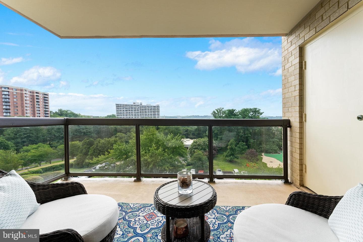 203 Yoakum Parkway #618 photo 8