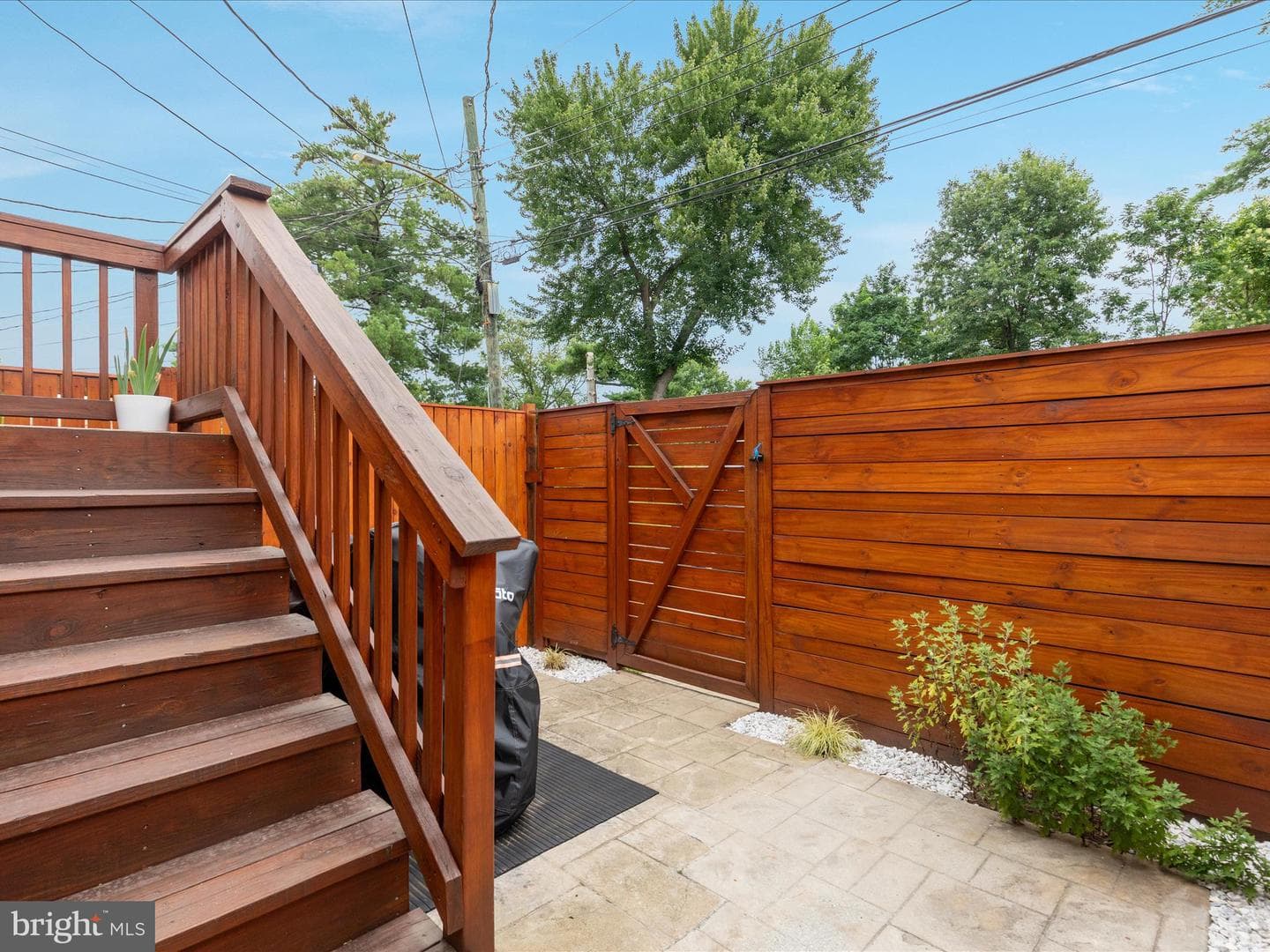 3041 Manning Street photo 24