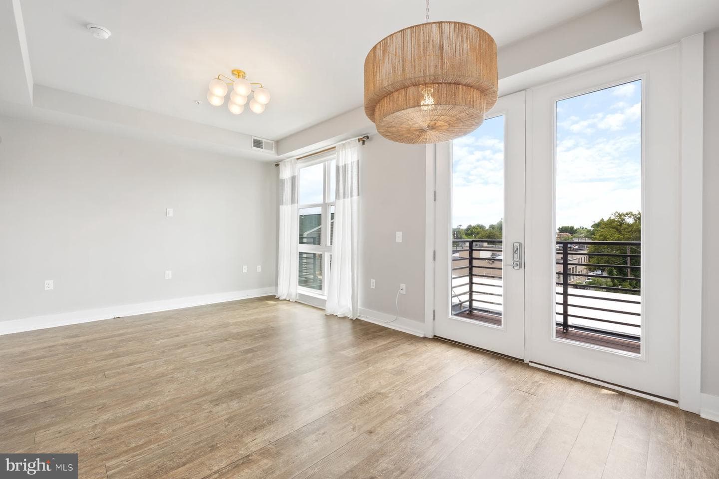 1800 Mount Vernon Avenue #314 photo 13