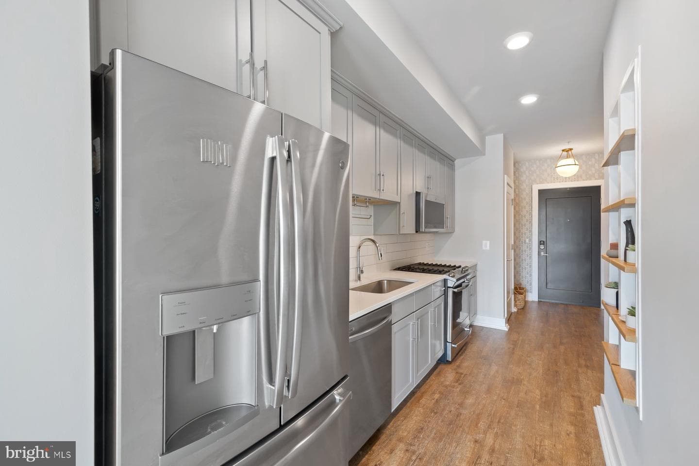 1800 Mount Vernon Avenue #314 photo 6