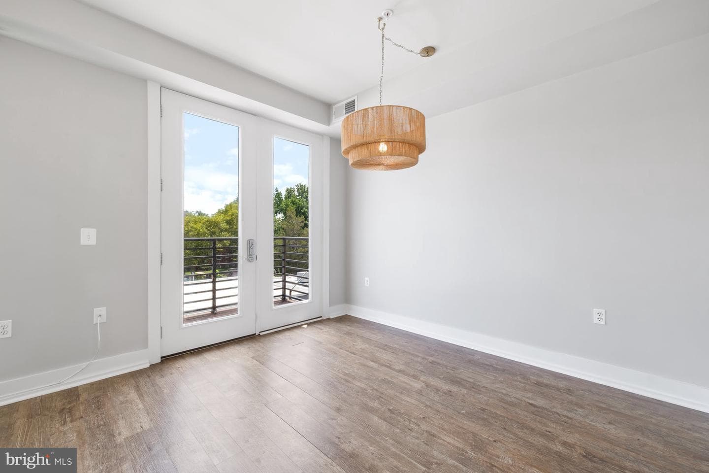 1800 Mount Vernon Avenue #314 photo 8