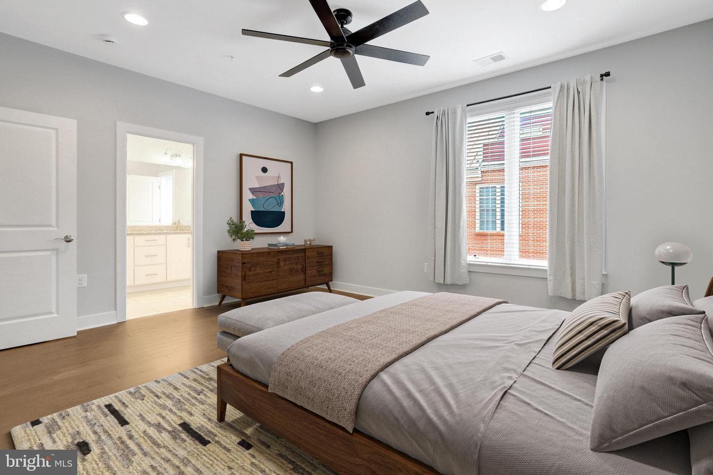 721 Watson Street photo 33