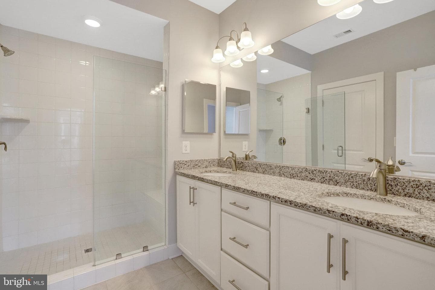721 Watson Street photo 36