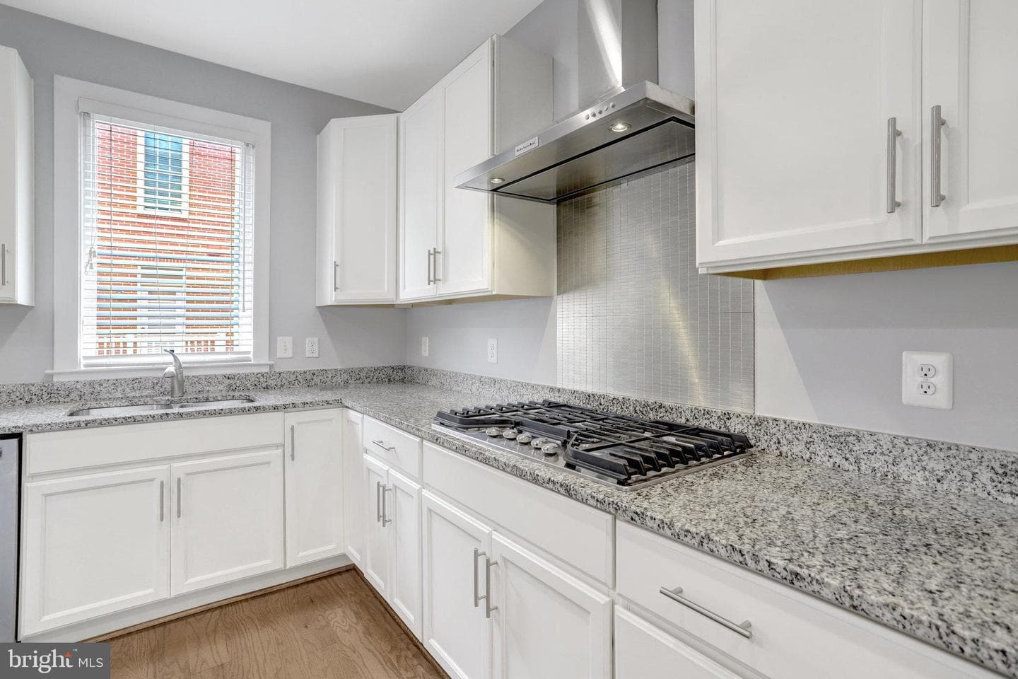 721 Watson Street photo 43