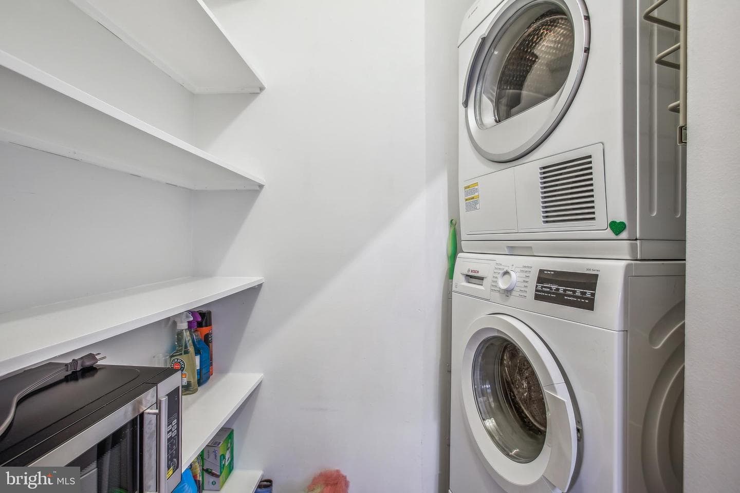 1250 S Washington Street #820 photo 23