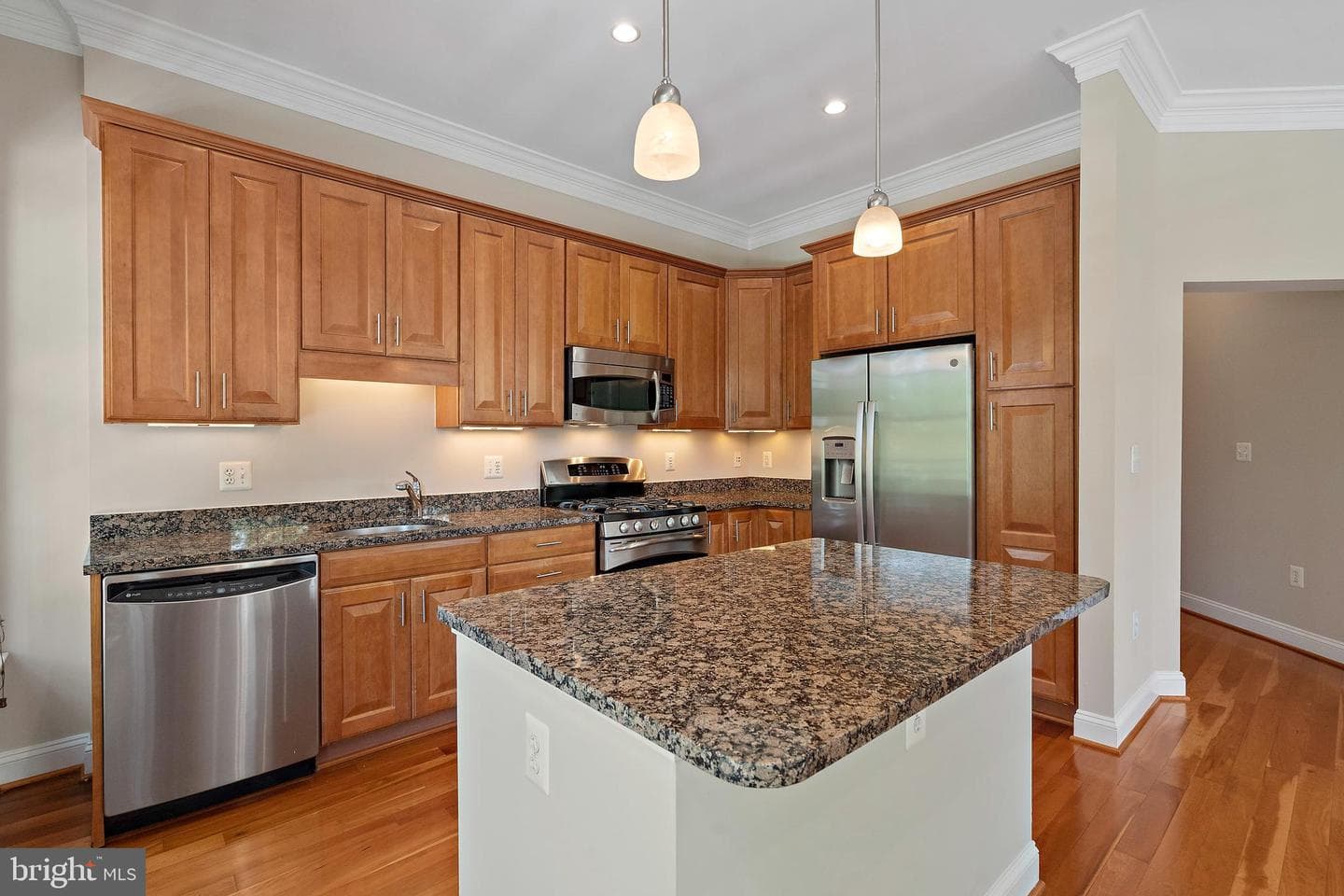 1023 N Royal Street #217 photo 12