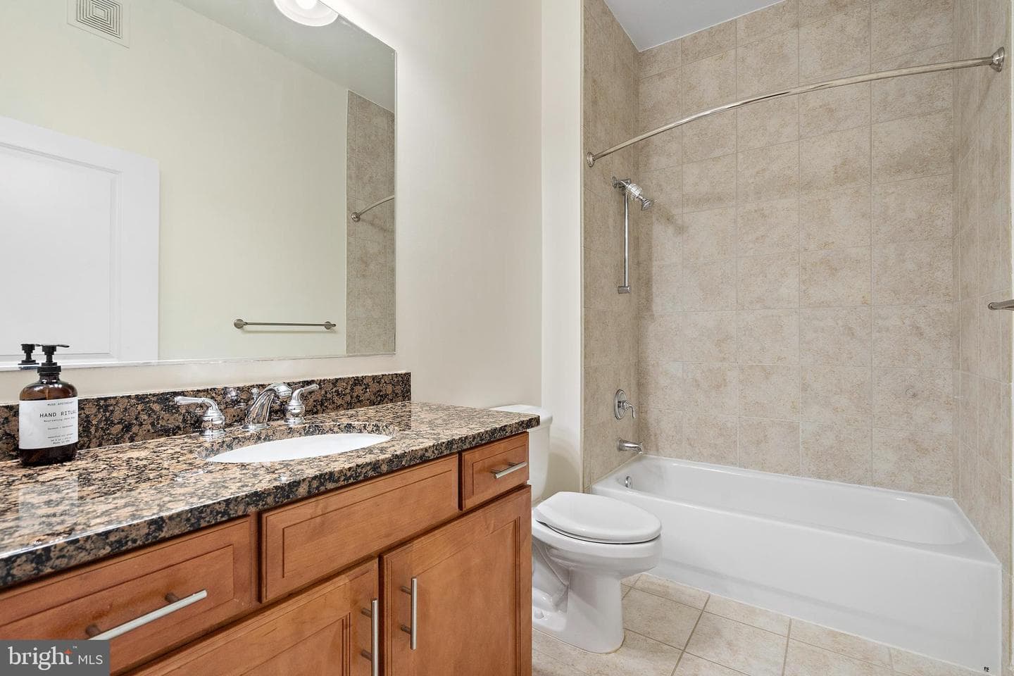 1023 N Royal Street #217 photo 16