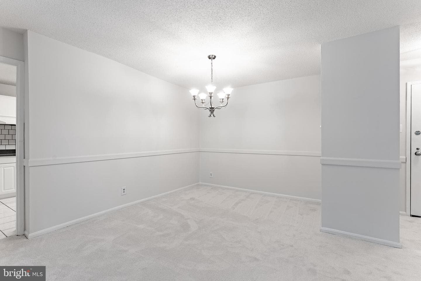 203 Yoakum Parkway #403 photo 33