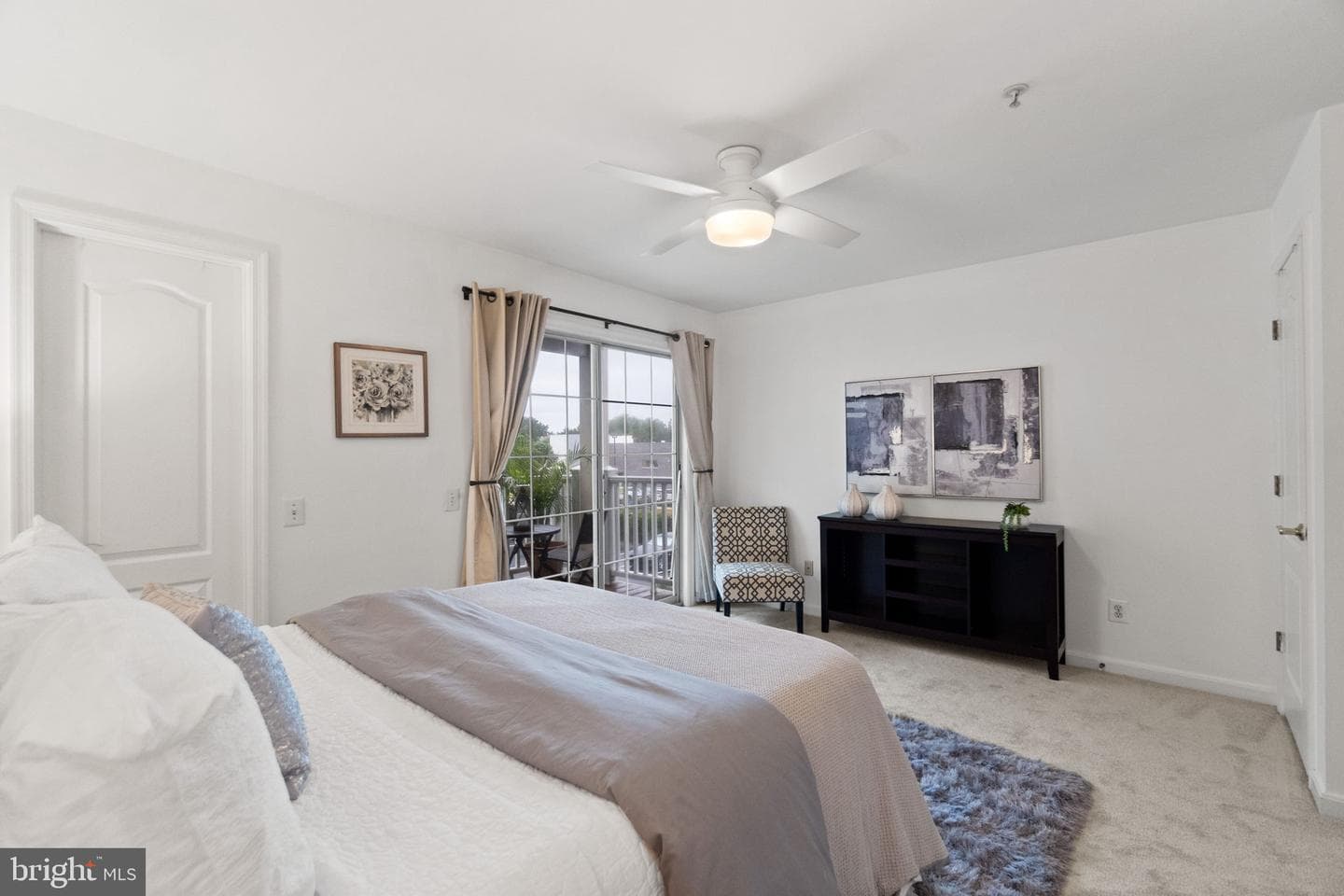 1805 Kenwood Avenue photo 21