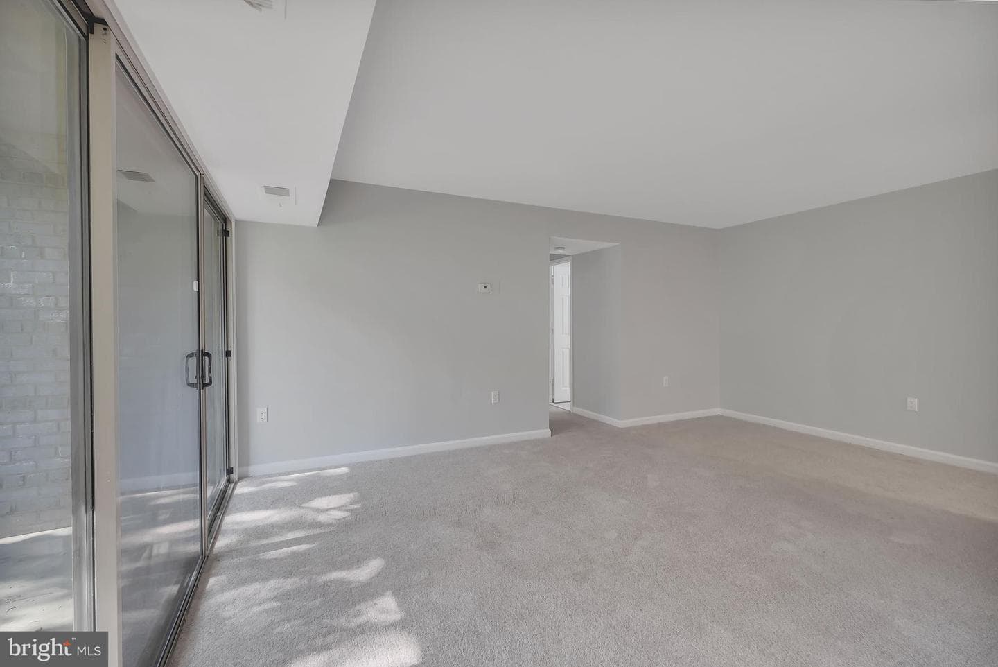 17 Canterbury Square #103 photo 12