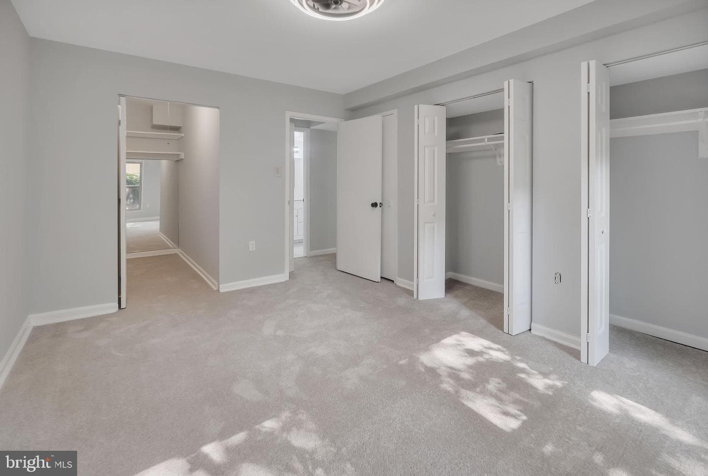 17 Canterbury Square #103 photo 17