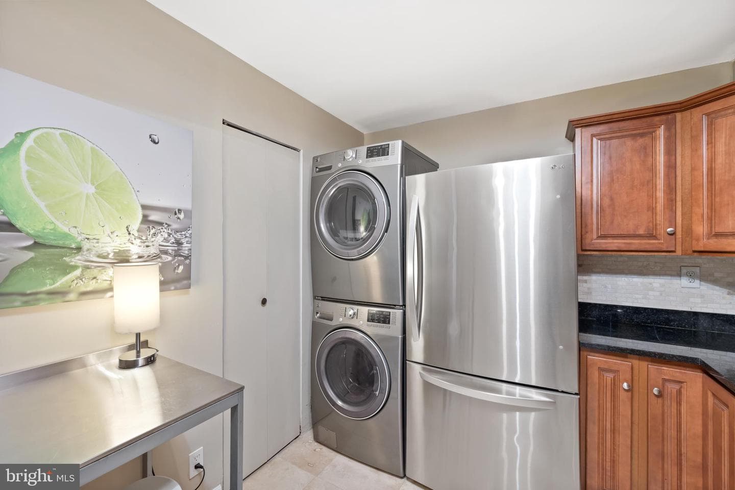 203 Yoakum Parkway #1605 photo 14