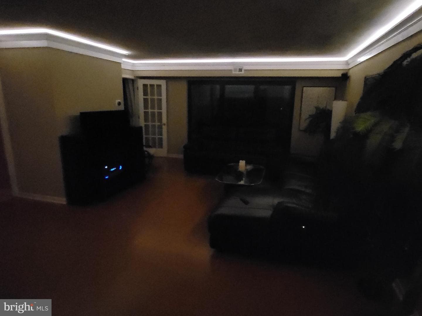 203 Yoakum Parkway #1605 photo 31