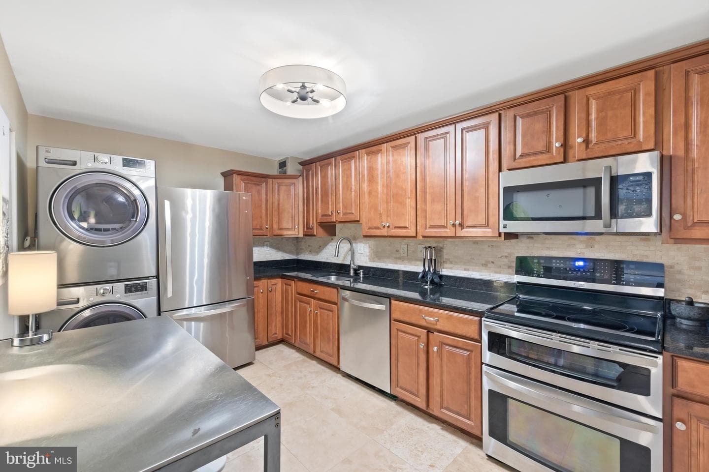 203 Yoakum Parkway #1605 photo 5