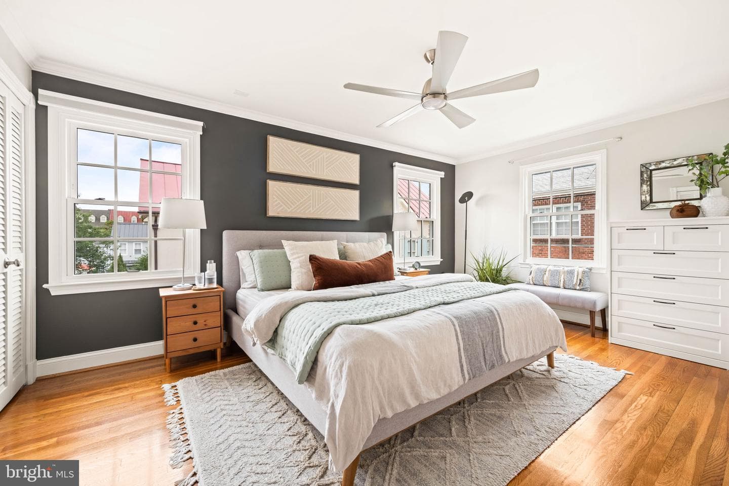 621 S Saint Asaph Street photo 31