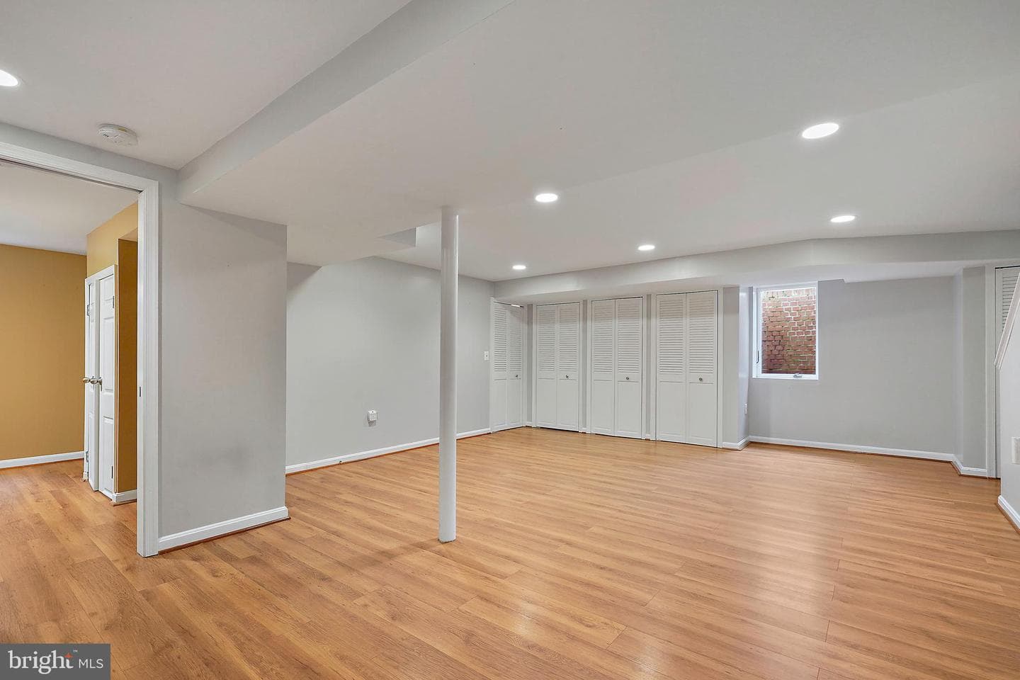 500 Crown View Drive photo 35