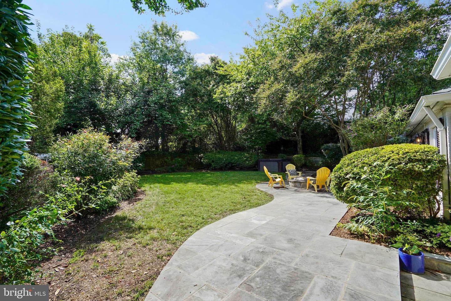 500 Crown View Drive photo 44