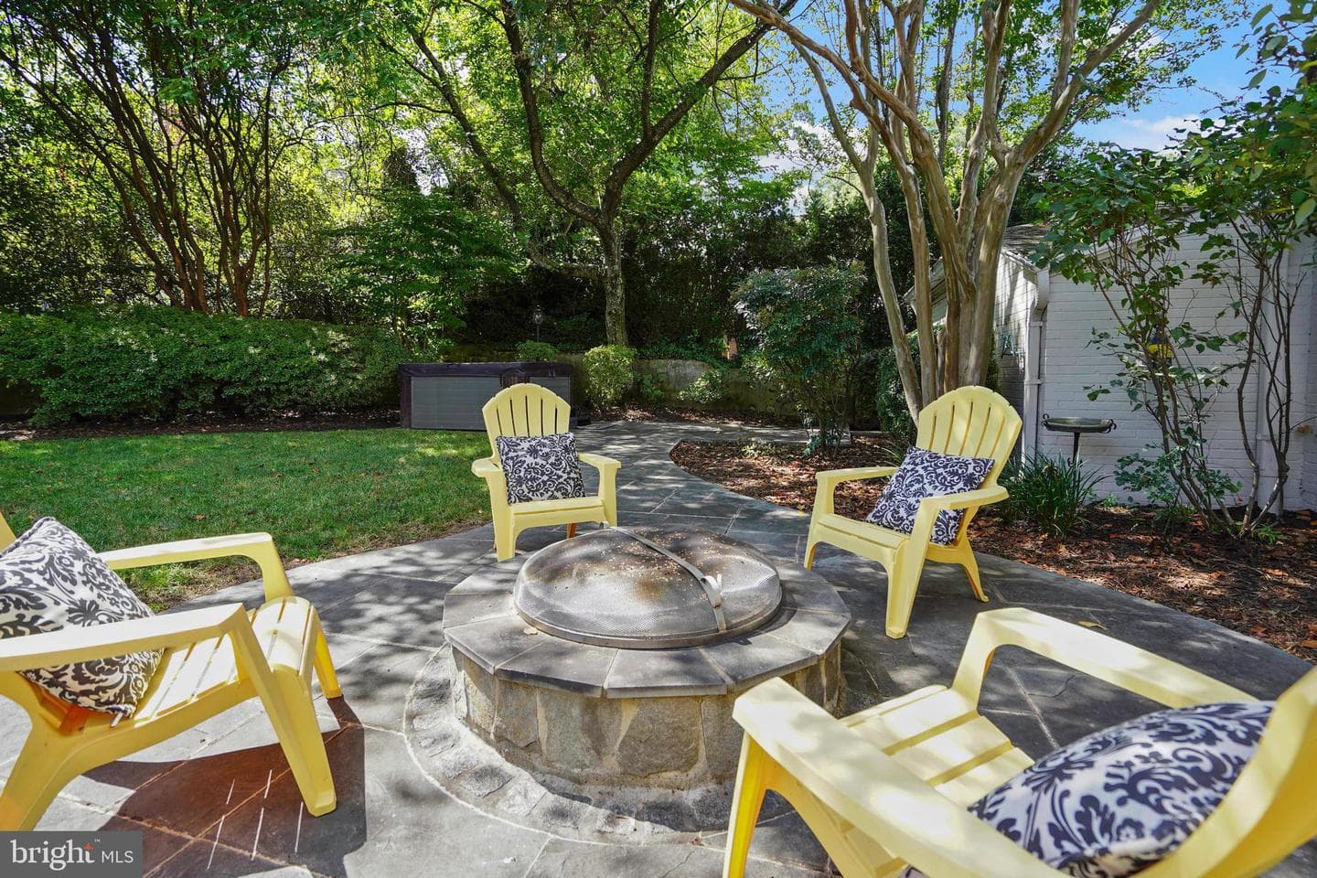 500 Crown View Drive photo 46