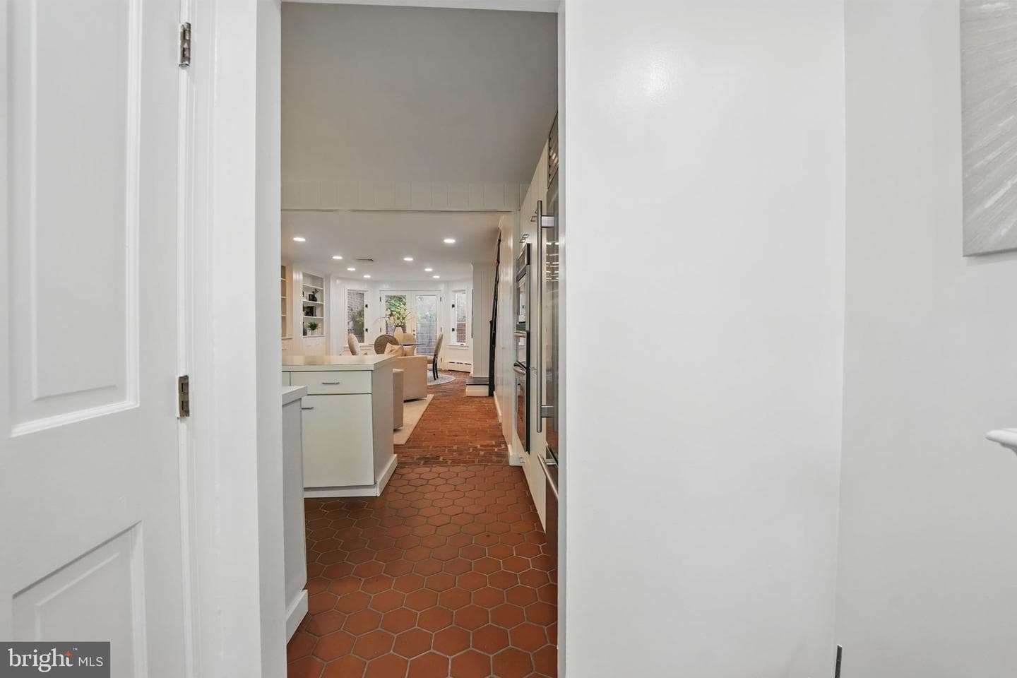 219 N Pitt Street photo 12