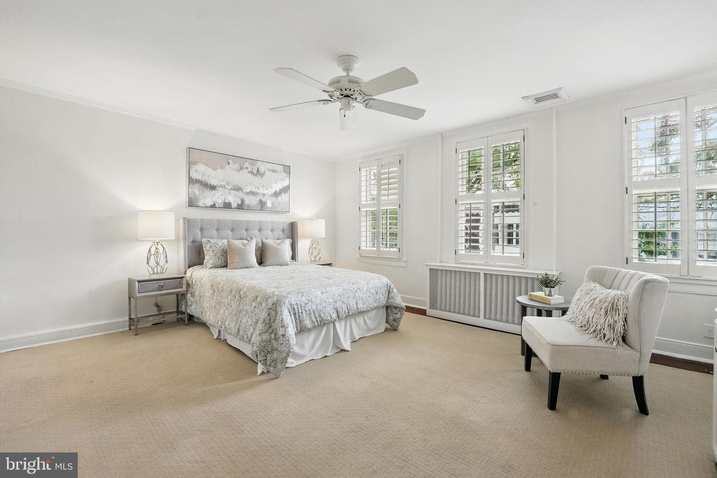 219 N Pitt Street photo 32