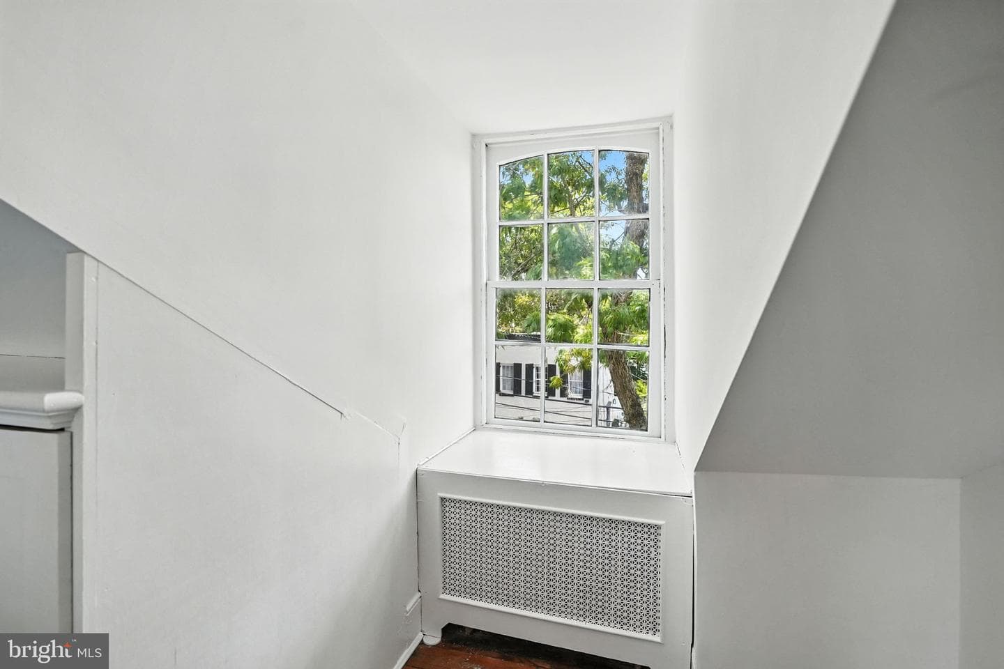 219 N Pitt Street photo 45