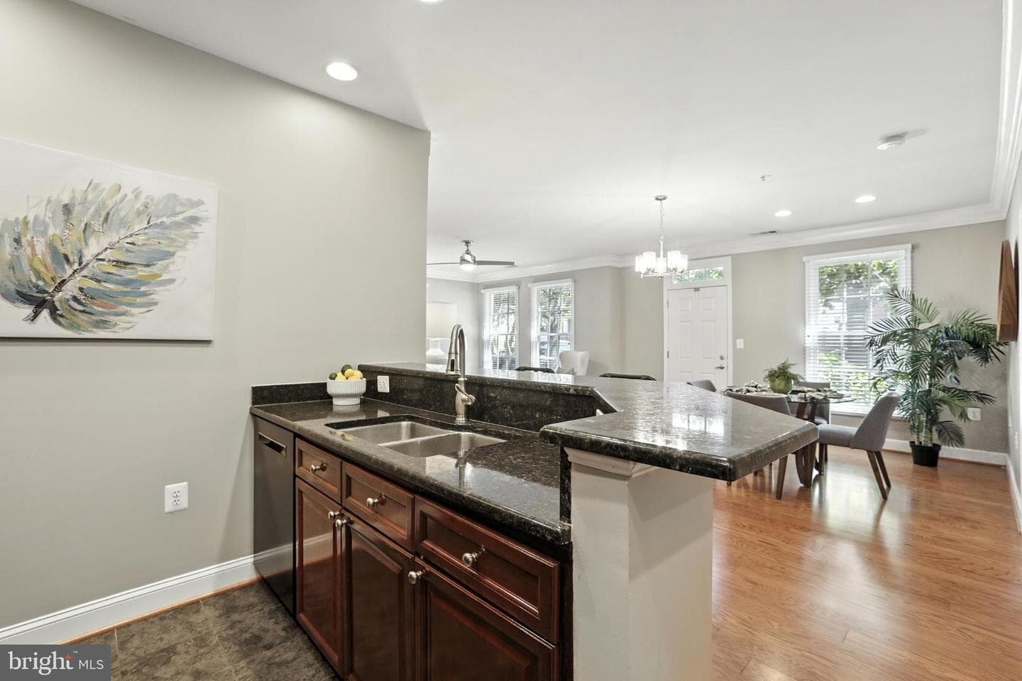 1115 Cameron Street #104 photo 12