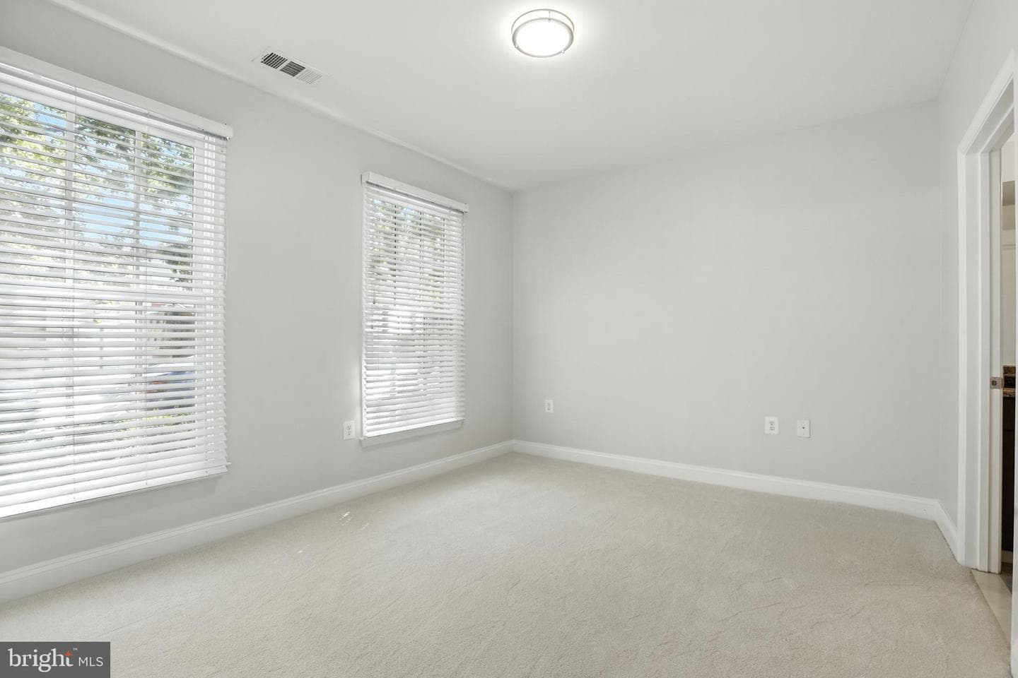 1115 Cameron Street #104 photo 20