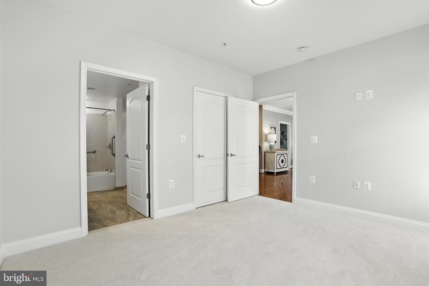 1115 Cameron Street #104 photo 21