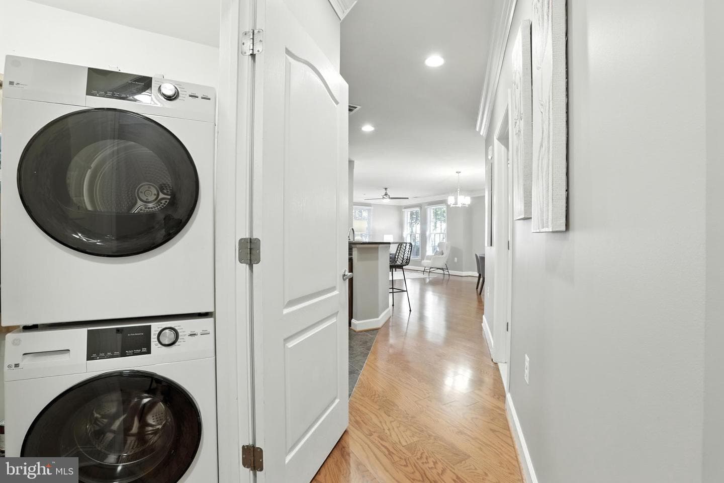1115 Cameron Street #104 photo 24