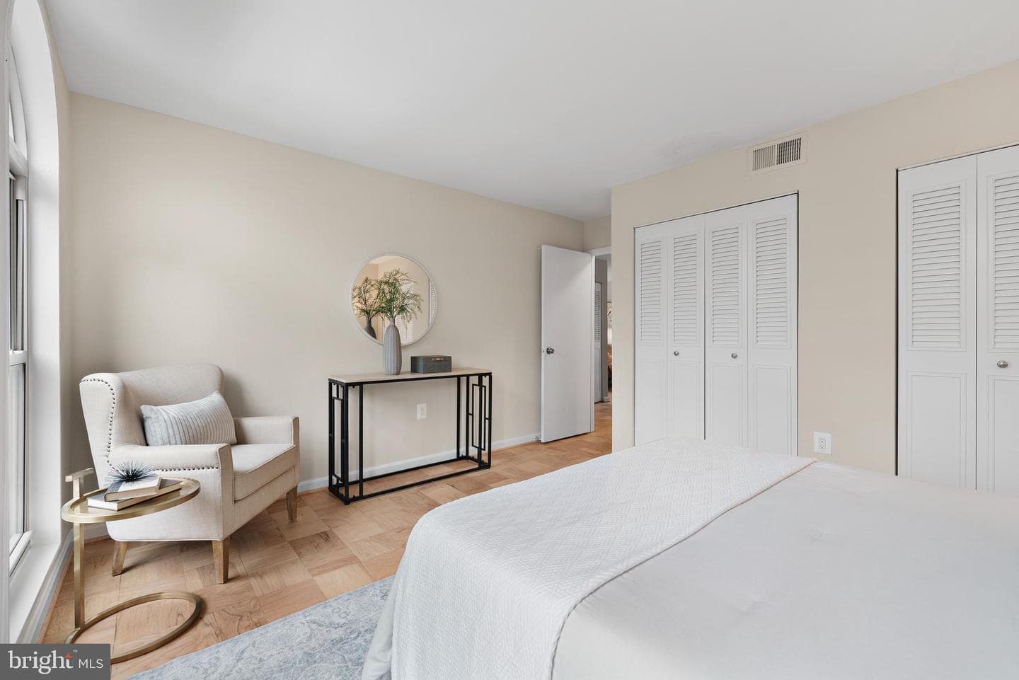 3 Canterbury Square #402 photo 14