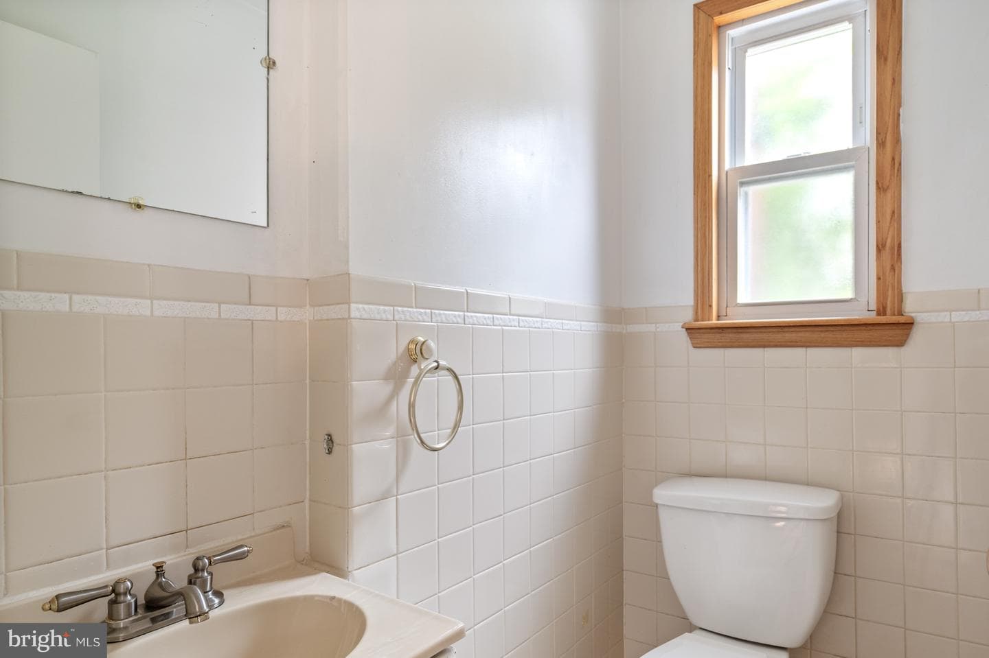 131 E Taylor Run Parkway photo 22