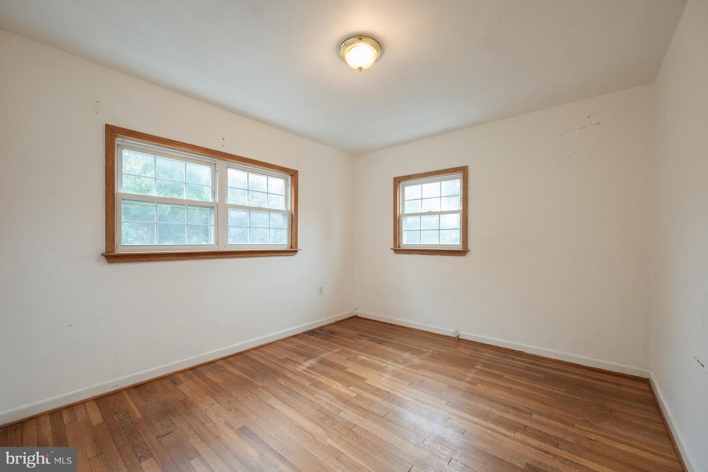 131 E Taylor Run Parkway photo 27