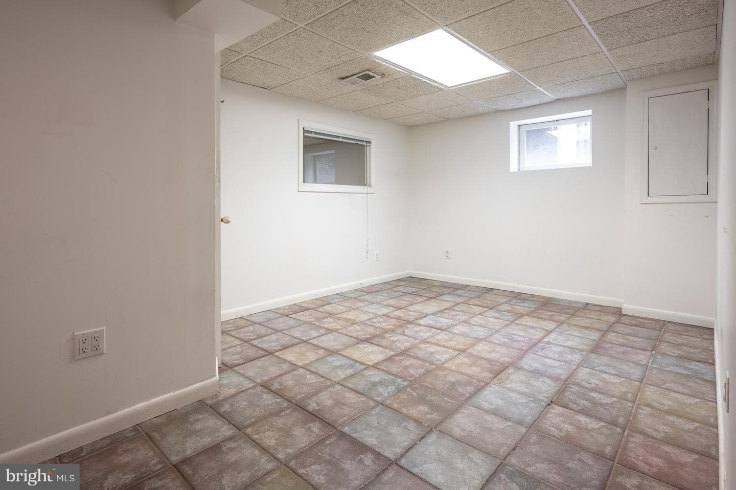 131 E Taylor Run Parkway photo 34
