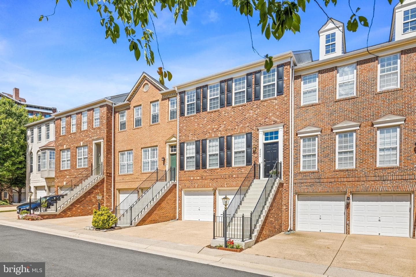 2406 Gretter Place photo 1