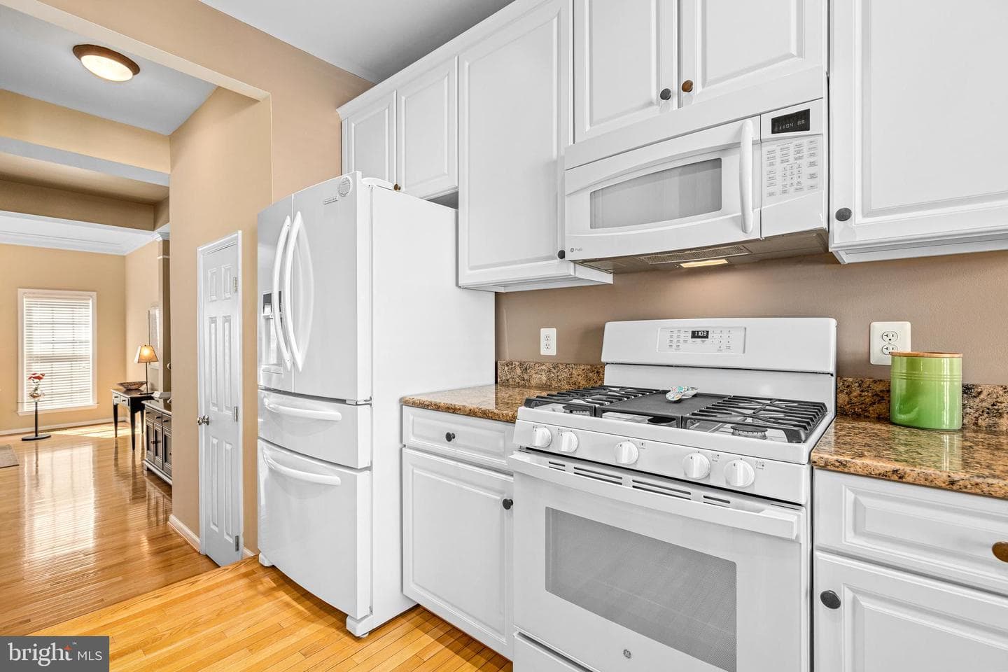 2406 Gretter Place photo 19