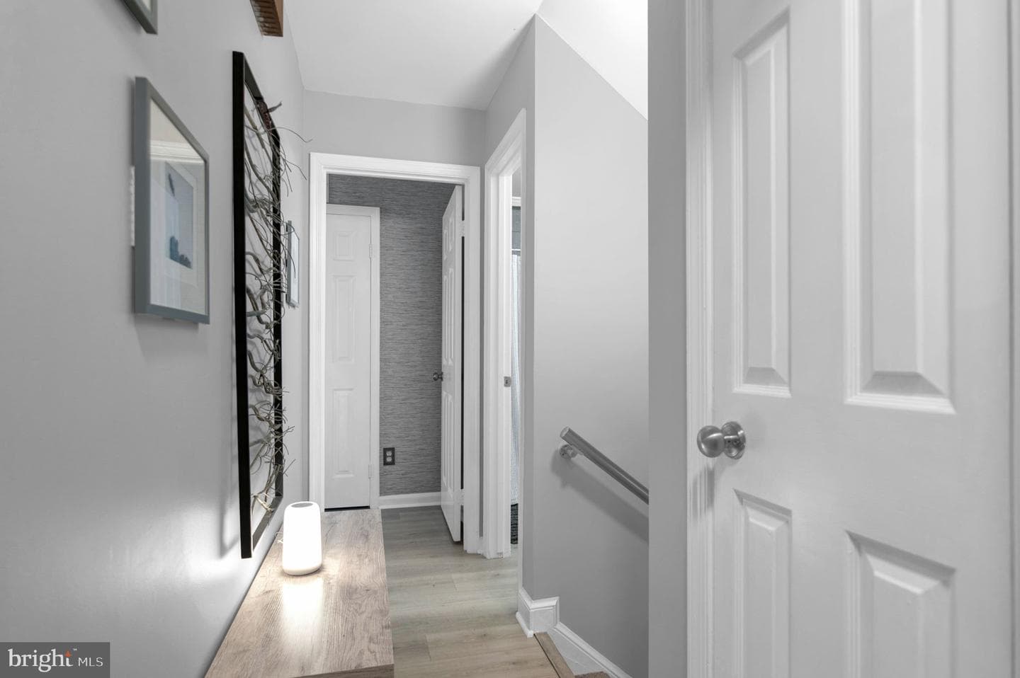 102 King Henry Court photo 16