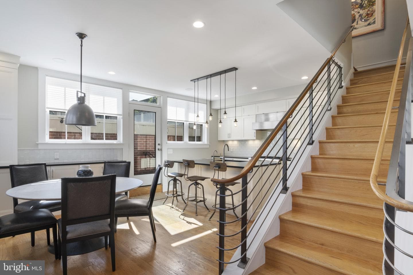 325 N N. Columbus Street photo 15